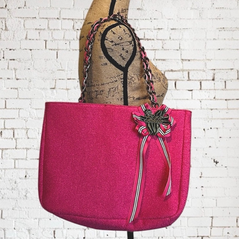 Limited Edition Hot Pink Goldie Bag by Bath & Body Works - Picture 2 of 16